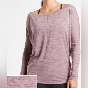 Athleta Woman’s Mauve Long Sleeves Loose Fit Spacedye Essence Flow Top S…